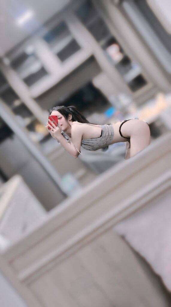 รูปภาพที่โพสต์โดย สาวสองมีงู รัuvาน❄️💵